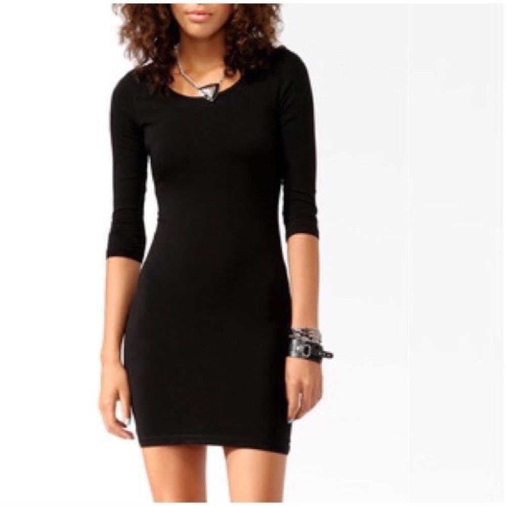 Forever 21 Wavy 3/4 Sleeve Mini Bodycon Dress